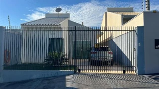 Imóvel 2714800 ['8444428414819'] - ['RUA AMADEO BERTOLLO,N. 124 LT 21 QD 98, LOTEAMENTO RESIDENCIAL IGUATEMI - CEP: 87103-400, MARINGA - PARANA'] ['Conj. Hab. Joao de Barro Thais'] - ['Maringá']/['PR'] - 1