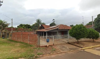 Imóvel 2483300 [''] - ['AVENIDA BENTO GONÇALVES (LOTE 14-R, QUADRA 226) LOTEAMENTO CIDADE GUAPOREMA PARTE II, 56, CENTRO'] [''] - ['Guaporema']/['PR'] - 1
