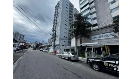 Apartamento em Campinas, Campinas, Rua Altamiro Di Bernardi, n. 660, Campinas, SP. Área: 151.04m2 - imagem 0