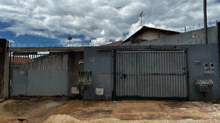 Imóvel 2664402 ['8444418527360'] - ['AVENIDA DIAGONAL,N. SN CASA 1 LOTE 07-G QUADRA B-12, MANSOES POR DO SOL - CEP: 72915-478, AGUAS LINDAS DE GOIAS - GOIAS'] ['Mansões Pôr do Sol'] - ['Águas Lindas De Goiás']/['GO'] - 1