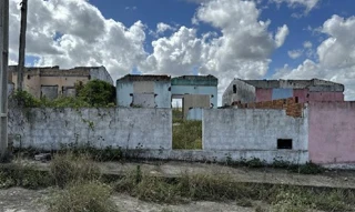 Imóvel 1780802 ['8444413573428'] - ['RUA MARIA DAS DORES DE SA,N. 71 QD 05 LT 164, PLANALTO - CEP: 59570-000, CEARA-MIRIM - RIO GRANDE DO NORTE'] [''] - ['Ceará-Mirim']/['RN'] - 1