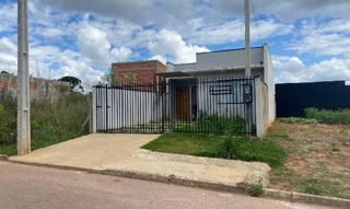 Imóvel 2394302 ['1444420155069'] - ['TRAVESSA ROLANDIA,N. 24 UNIDADE C, ESTADOS - CEP: 83830-696, FAZENDA RIO GRANDE - PARANA'] ['Estados'] - ['Fazenda Rio Grande']/['PR'] - 1