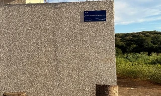 Imóvel 3097102 ['1555532272760'] - ['RUA IZABEL SOARES DE MEIRELES,N. 69 LT 10 QD 40, MORADA DA LUA - CEP: 47806-314, BARREIRAS - BAHIA'] [''] - ['Barreiras']/['BA'] - 1