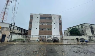 Imóvel 2537103 ['8555536129803'] - ['RUA CARCERES,N. 892 APTO. 306, CANDEIAS - CEP: 54430-170, JABOATAO DOS GUARARAPES - PERNAMBUCO'] ['Candeias'] - ['Jaboatão Dos Guararapes']/['PE'] - 1