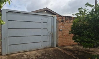 Imóvel 2625203 ['8444407706438'] - ['RUA MARIA APARECIDA SANTOS PEREIRA DE ARAUJO,N. 289 LT 31 QD H, JARDIM MILENIUM - CEP: 13643-480, PIRASSUNUNGA - SAO PAULO'] ['Vila Sao Pedro'] - ['Pirassununga']/['SP'] - 1