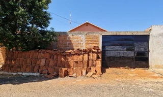 Imóvel 1844604 ['8555529797413'] - ['RUA PAU BRASIL,N. 665 LT 29 QD 10, PARQUE DOS BURITIS - CEP: 75660-000, BURITI ALEGRE - GOIAS'] [''] - ['Buriti Alegre']/['GO'] - 1