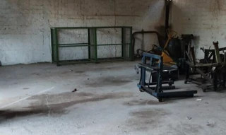 Imóvel 3053204 [''] - ['Data de terras nº 08, da quadra nº 06, com a área de 437,50 m2. Situada na planta do loteamento denominado Jardim/ Maia, nesta cidade, com as seguintes divisas e confrontações:- 12,50 m. de frente para a Rua nº 03; 35,00 m. de fundos laterais, de um lado com a data nº 07; do outro lado com um terreno baldio; 12,50 m. nos fundos com a data nº 04'] [''] - ['Campo Mourão']/['PR'] - 1