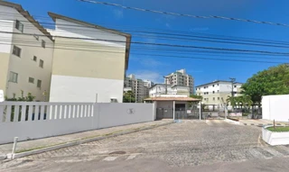 Imóvel 2505205 [''] - ["Avenida Doutor José Thomas D'Ávila Nabuco, 700- Condomínio Mar Azul, Bloco 10, Apartamento 004"] ['Farolândia'] - ['Aracaju']/['SE'] - 1