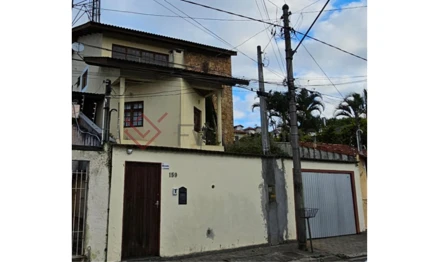 Casa em Mogi das Cruzes, Alto Ipiranga, Rua Manoel Porcelli, 159, SP. Área: 252.88m2
