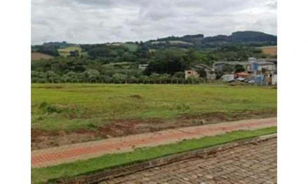 Terreno em Chapecó, Beldevere, Rua Guerino Furlanetto, n°263E, Lote 26, Quadra 5233, Loteamento Sperandio, Beldevere, SC. Área: 603.87m2