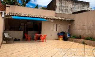 Imóvel 2591606 [''] - ['Rua Bararuba 3482 (Data 27-A, Quadra 37 da Zona 06)'] ['Zona VI'] - ['Umuarama']/['PR'] - 1