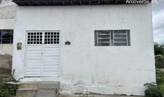 Imóvel 2908907 ['8444417092963'] - ['RUA IVANY DOURADO RODRIGUES BRADLEY,N. 37, SUCUPIRA - CEP: 56509-000, ARCOVERDE - PERNAMBUCO'] [''] - ['Arcoverde']/['PE'] - 1