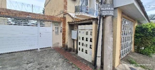 Imóvel 2637007 ['1444405987156'] - ['RUA NOSSA SENHORA DE FATIMA,N. 116 CS 03, OLINDA - CEP: 26545-080, NILOPOLIS - RIO DE JANEIRO'] ['Olinda'] - ['Nilópolis']/['RJ'] - 1