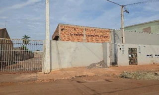 Imóvel 3096107 ['8444427852243'] - ['RUA ANTONIO ALVES NANTES,N. 54 CS 07 LT 07 QD 89, CENTRO - CEP: 79170-000, SIDROLANDIA - MATO GROSSO DO SUL'] ['São Bento'] - ['Sidrolândia']/['MS'] - 1