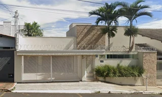 Imóvel 2665807 [''] - ['1) R. DOM JOSÉ GASPAR, 544. CENTRO E 2) R. JOAQUIM BENEVIDES DE ÁVILA, 165, -,'] ['José Ferreira Guimarães (Mangueira II)'] - ['Araxá']/['MG'] - 1