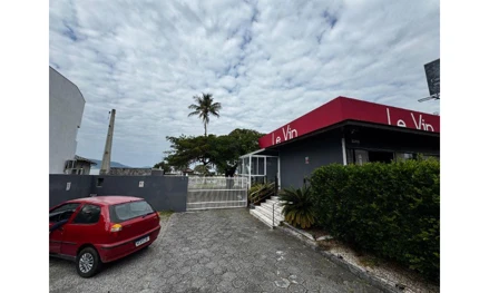 Comercial em Florianópolis, Coqueiros, R. Des. Pedro Silva, 2045 - Praia do Ervino, SC. Área: 677.39m2 - imagem 0