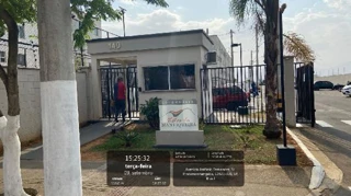 Imóvel 2533208 ['8787707218857'] - ['AVENIDA ANTONIO FERNANDES,N. 140 APTO. 42 BL 6B, RESIDENCIAL E COMERCIAL VIVER MELHO - CEP: 12423-449, PINDAMONHANGABA - SAO PAULO'] ['Conj. Res. Araretama'] - ['Pindamonhangaba']/['SP'] - 1