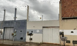 Imóvel 2317708 ['8444416710213'] - ['RUA BLUMENAU,N. 672 LT 11-A, QD S, BARREIRAS - CEP: 47800-480, BARREIRAS - BAHIA'] ['Vila Brasil'] - ['Barreiras']/['BA'] - 1