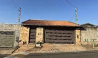 Imóvel 2561008 [''] - ['RUA DOUTOR OSMAR DE ALMEIDA LUZ,N. 132 LT 31 QD 05, WILSON MOREIRA DA SILVA - CEP: 15610-666, FERNANDOPOLIS - SAO PAULO'] ['Horto Florestal Dr. Fernando Costa'] - ['Fernandópolis']/['SP'] - 1