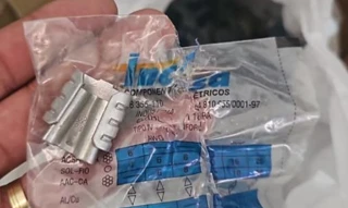 Imóvel 2489908 [''] - ['Aproximadamente 420 UND - Conectores tipo cunha modelo CCRRL 93114- 4 INCESA'] [''] - ['Mutum']/['MG'] - 1