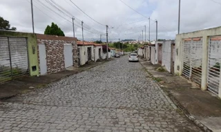 Imóvel 2435209 ['8787702841823'] - ['RUA D,N. 15 LT 12 QD II LOT BOA ESPERANCA, ALTO DO RECREIO - CEP: 48700-000, SERRINHA - BAHIA'] [''] - ['Serrinha']/['BA'] - 1