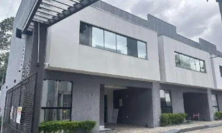 Imóvel 2614110 ['1787700966957'] - ['PASSAGEM ESTRELA - TRAVESSA JARDIM ESTRELA,N. SN SOBRADO 01 BL 01 PARTE LT 17, , LEVILANDIA - CEP: 67015-510, ANANINDEUA - PARA'] [''] - ['Ananindeua']/['PA'] - 1