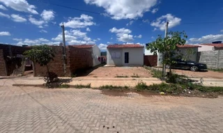 Imóvel 2295910 ['8787715839687'] - ['R ROSELI MARIA DE LIRA SILVA,N. 56 LOTE 39 QUADRA 41, EUNO ANDRADE DA SILVA - CEP: 55000-000, BELO JARDIM - PERNAMBUCO'] [''] - ['Belo Jardim']/['PE'] - 1