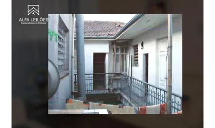 Comercial em São Paulo, Barra Funda, Rua Lopes Chaves, nºs 205, 209, 211 e 215 e Rua Barra Funda, nºs 731, 735 e 739, SP. Área: 450m2