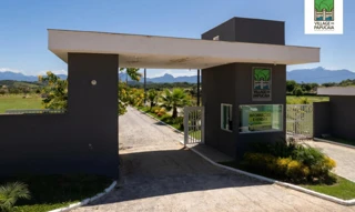 Imóvel 3045410 [''] - ['Condomínio Residencial Village de Papucaia, lote 10, quadra F, edificado no Lote 087, da Gleba Colégio, Núcleo Colonial de Papucaia'] ['Expansão'] - ['Cachoeiras De Macacu']/['RJ'] - 1