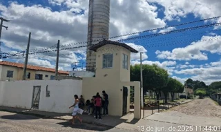 Imóvel 2395111 ['8444431311910'] - ['RUA PROFº RAIMUNDO GONÇALVES DE SANTANA,N. 121 APTO. 101 AP 101, BL 25, AEROPORTO - CEP: 63020-628, JUAZEIRO DO NORTE - CEARA'] ['Aeroporto'] - ['Juazeiro Do Norte']/['CE'] - 1