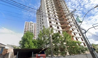 Imóvel 2484311 [''] - ['Av. Pref. Raul de Oliveira Fagundes, 805 - Centro, Amparo - SP, 13900-560'] ['Centro'] - ['Amparo']/['SP'] - 1