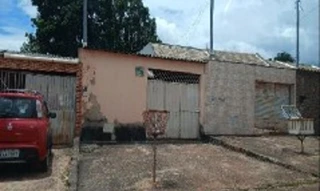 Imóvel 2819311 ['8444400606241'] - ['QD 10 LOTE 10-A AV ELIAS ABDON, PARQUE ESTRELA DALVA XI-A - CEP: 72906-224, SANTO ANTONIO DO DESCOBERTO - GOIAS'] ['Parque Estrela Dalva XI A'] - ['Santo Antônio Do Descoberto']/['GO'] - 1