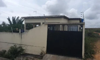 Imóvel 2692611 ['1444420693915'] - ['RUA OLINDA,N. 165 LT 31 QD 05, PENEDO - CEP: 54000-000, SAO LOURENCO DA MATA - PERNAMBUCO'] ['Penedo'] - ['São Lourenço Da Mata']/['PE'] - 1