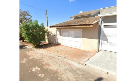 Casa em Ribeirão Preto, Santa Cecilia, Rua Professora Maura Maria Porto Vianna, 625, SP. Área: 200m2