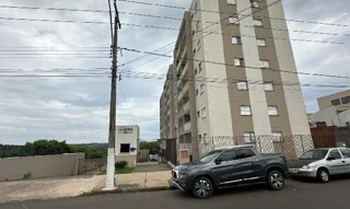 Imóvel 2823212 ['8555539037500'] - ['AVENIDA PREFEITO JACOMO NICOLAU PACCOLA,N. 655 APTO. B604 TIPO V PV 06 BL B VG 83, PARQUE RESIDENCIAL RONDON - CEP: 18685-099, LENCOIS PAULISTA - SAO PAULO'] ['Parque Res. Rondon'] - ['Lençóis Paulista']/['SP'] - 1
