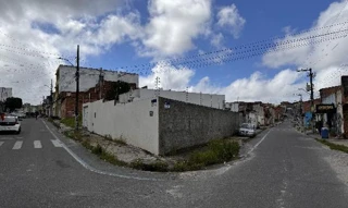 Imóvel 2434413 ['8444424713560'] - ['RUA F,N. 201 QD 28 LT 28, SANTOS DUMONT - CEP: 49087-553, ARACAJU - SERGIPE'] ['Santos Dumont'] - ['Aracaju']/['SE'] - 1