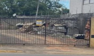 Imóvel 1730813 [''] - ['Avenida Mauá e Rua Guabirobeiras, S/N, Lotes nº 15, 17, 18 e 19 da Quadra 3092 - Loteamento Bom Fim, Santos Dumont, São Leopoldo, RS, 93115-080,'] ['Santos Dumont'] - ['São Leopoldo']/['RS'] - 1