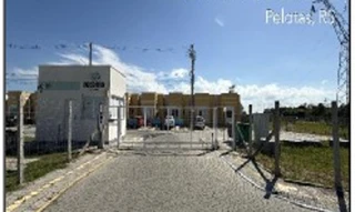 Imóvel 3062414 ['8787711723803'] - ['RUA ERNANI OSMAR BLAAS,N. 1001 CS 22, LINDÓIA - CEP: 96065-770, PELOTAS - RIO GRANDE DO SUL'] ['Tres Vendas'] - ['Pelotas']/['RS'] - 1