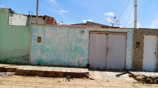 Imóvel 2288514 ['8555519660202'] - ['RUA LINDAURA GOMES GREGORIO,N. 1489, JOSE RUFINO ALVES - CEP: 56915-035, SERRA TALHADA - PERNAMBUCO'] ['José Rufino Alves'] - ['Serra Talhada']/['PE'] - 1