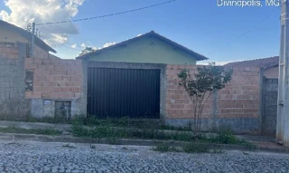 Imóvel 2893415 ['8787701565610'] - ['RUA ARISTIDES ALVES RODRIGUES,N. 111 QD 373 LT 186 ZONA 046, RESIDENCIAL SAO FREI GALVAO - CEP: 35502-764, DIVINOPOLIS - MINAS GERAIS'] ['São Simão'] - ['Divinópolis']/['MG'] - 1