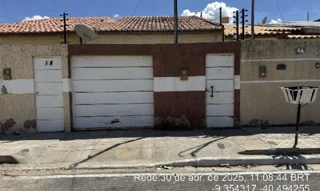 Foto de Casa em Leilão em Petrolina / PE - 2965215