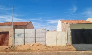 Imóvel 2532915 ['8444424872871'] - ['RUA GILBERTO INACIO DE OLIVEIRA,N. 223 QD 05 LT 48, NOVA ITUIUTABA II - CEP: 38304-428, ITUIUTABA - MINAS GERAIS'] [''] - ['Ituiutaba']/['MG'] - 1