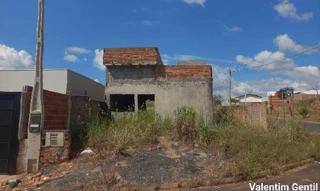 Imóvel 2865515 ['8444424430747'] - ['RUA FRANCISCO PRATES GUIMARAES,N. SN LT 01 QD F, JARDIM OURO BRANCO - CEP: 15522-160, VALENTIM GENTIL - SAO PAULO'] ['Jardim Ouro Branco'] - ['Valentim Gentil']/['SP'] - 1