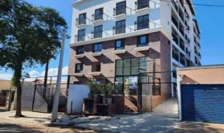 Imóvel 2898617 [''] - ['Rua Carlos Gerim , 147, Apartamento 404, Ed. Torre del Trentino, Castelo , Campinas, SP, 13070-144 Condições para pagamento: à vista 100% do pagamento na emissão do CCV (Contrato de Compra e Venda) Considerações: Sobre o valor arrematado considerar + 7.0 % de comissão do leilão e + 1.0 % de taxa de serviços Pagimovel® a serem pagos pelos compradores. Exibir mais Informações adicionais Estas considerações estabelecem as condições aplicáveis à aquisição de imóveis com o Sic