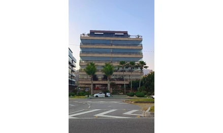 Apartamento em Rio de Janeiro, Barra Da Tijuca, Av. Lúcio Costa, nº 2960, Edifício Georges Bizet, RJ. Área: 349m2