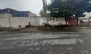 Imóvel 2646818 ['8444409742580'] - ['RUA NESPEIRAS,N. 11 CS 01, FLORESTA ENCANTADA - CEP: 32809-110, ESMERALDAS - MINAS GERAIS'] ['Floresta Encantada'] - ['Esmeraldas']/['MG'] - 1