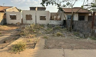 Imóvel 2533619 ['8444404892168'] - ['QUADRA 87,N. SN CASA 01, LOTE 12 QUADRA 87 RUA 08, JARDIM BANDEIRANTE - CEP: 72833-173, LUZIANIA - GOIAS'] [''] - ['Luziânia']/['GO'] - 1