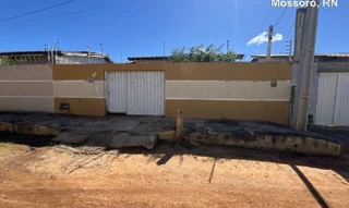 Imóvel 2892819 ['8444408335344'] - ['RUA AVANI BEZERRA DE ARAUJO,N. 155 QUADRA 03 LOTE 07, DIX-SEPT ROSADO - CEP: 59000-000, MOSSORO - RIO GRANDE DO NORTE'] [''] - ['Mossoró']/['RN'] - 1