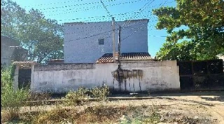 Imóvel 1102719 ['8444410201627'] - ['RUA CARDEAL SARAIVA,N. 378 CS 03, BOM RETIRO - CEP: 24726-050, SAO GONCALO - RIO DE JANEIRO'] ['Bom Retiro'] - ['São Gonçalo']/['RJ'] - 1