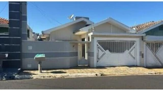 Foto de Casa em Leilão em Quintana / SP - 2957419